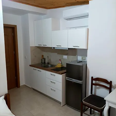 Villa Mihal Apartments Ksamil Esterno foto