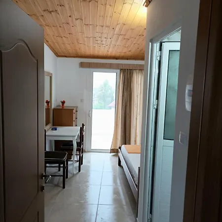 Villa Mihal Apartments Ksamil Esterno foto