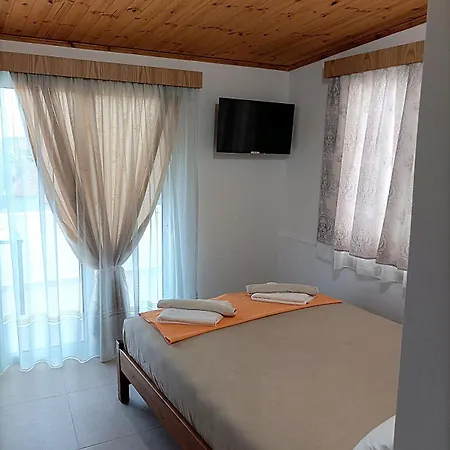 Villa Mihal Apartments Ksamil Exterior photo
